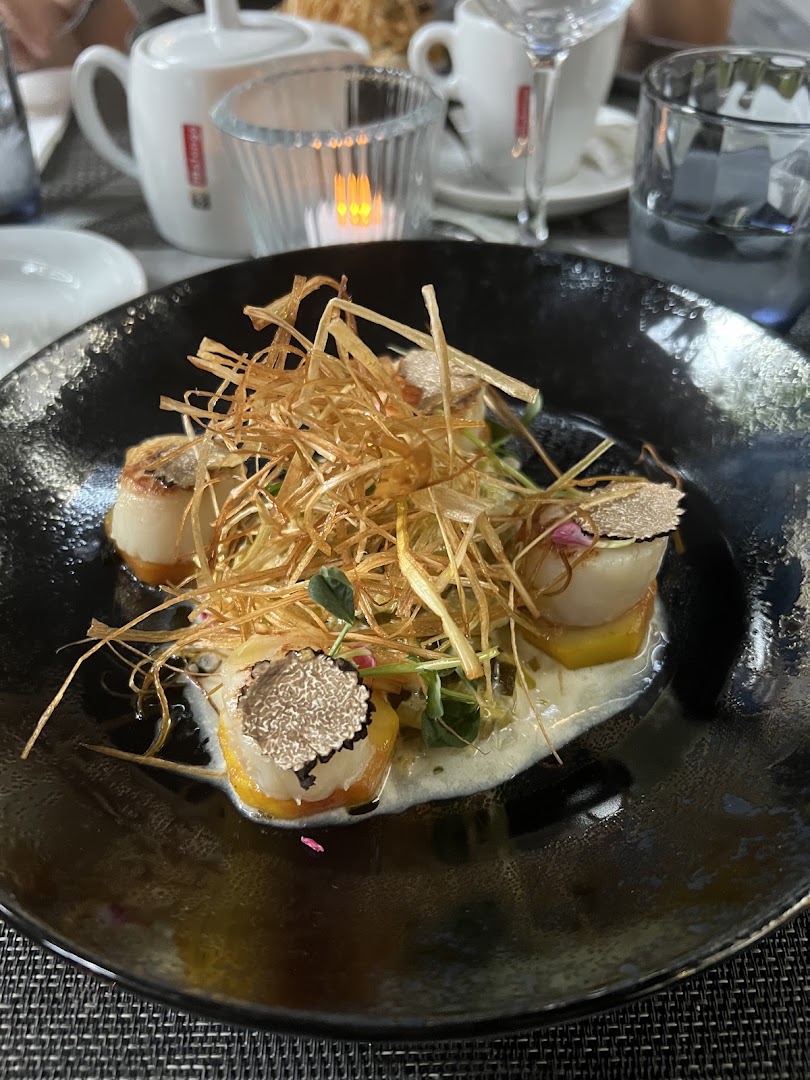 La Langouste — le décor